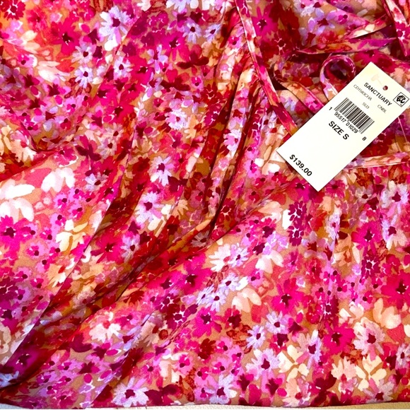 NWT Sanctuary “The House Dress” Babydoll Relaxed Fit Floral Flowy Dress - Picture 7 of 7